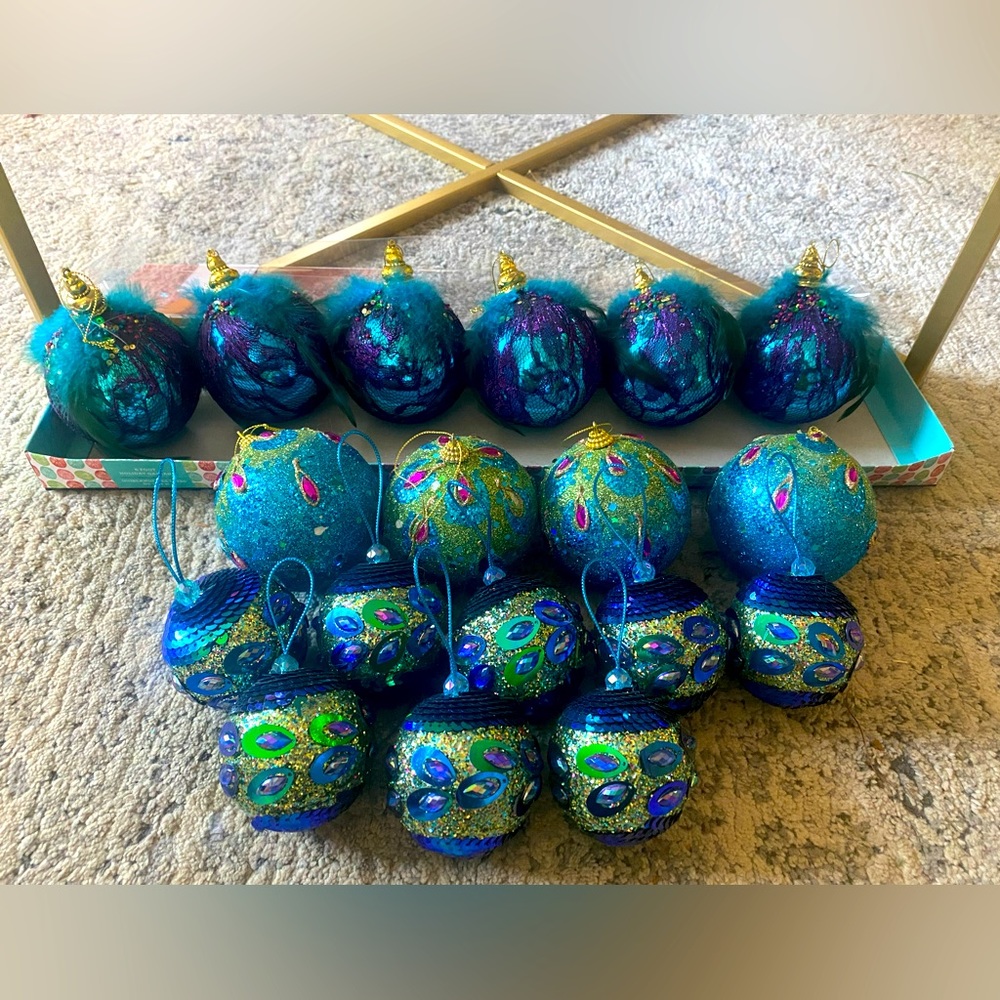 Peacock Inspired Christmas Tree Ornaments. Set of 18- like new.